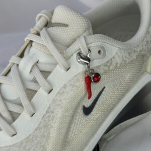 Silver Red Pepper