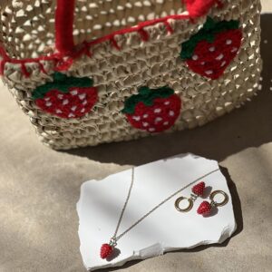 Strawberries set